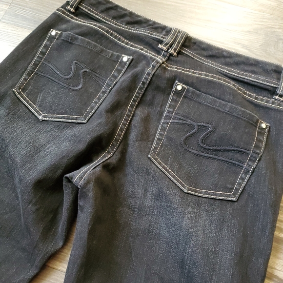 Boot cut pants! - Picture 5 of 5